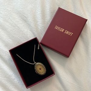 ❤️♥️😍RED TAYLOR’S VERSION WE’LL RUN NECKLACE